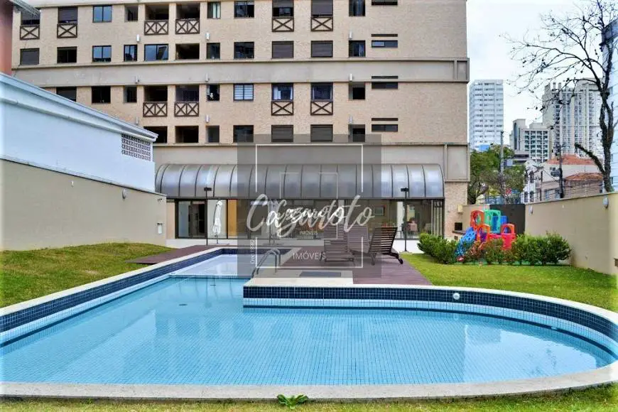 Foto 1 de Apartamento com 1 Quarto à venda, 73m² em Centro, Curitiba