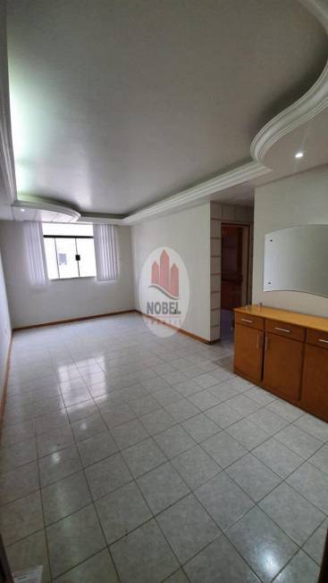 Foto 2 de Apartamento com 2 Quartos para alugar, 82m² em Muchila I, Feira de Santana