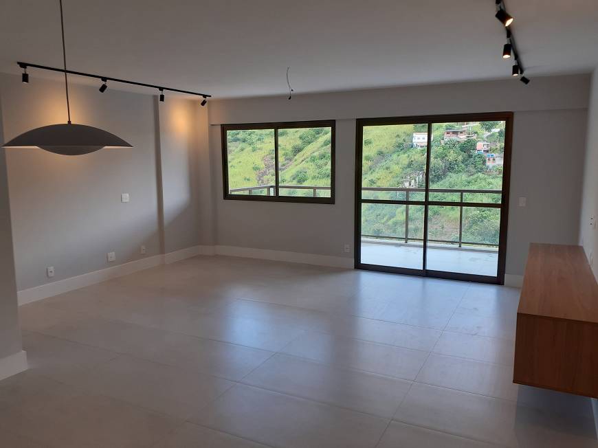 Foto 1 de Apartamento com 3 Quartos à venda, 137m² em Centro, Nova Iguaçu