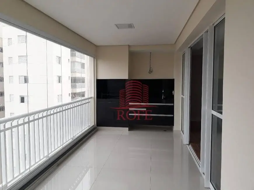 Foto 1 de Apartamento com 3 Quartos para alugar, 154m² em Granja Julieta, São Paulo