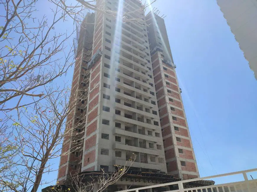 Foto 2 de Apartamento com 3 Quartos à venda, 94m² em Presidente Kennedy, Fortaleza