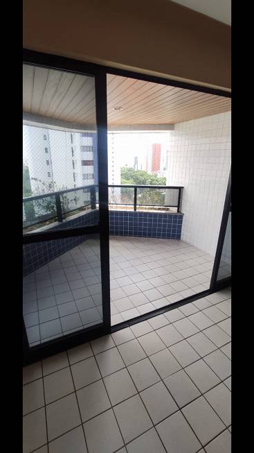 Foto 4 de Apartamento com 4 Quartos à venda, 154m² em Espinheiro, Recife