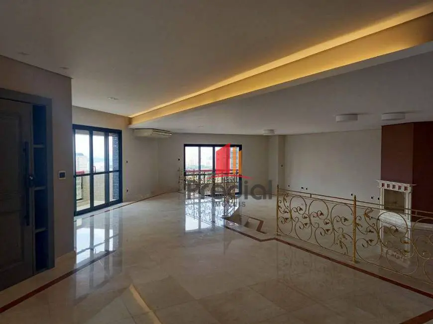 Foto 1 de Apartamento com 4 Quartos para alugar, 450m² em Jardim, Santo André