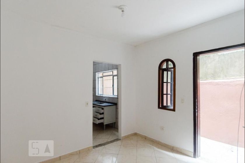 Foto 1 de Casa com 1 Quarto para alugar, 50m² em Botujuru, São Bernardo do Campo