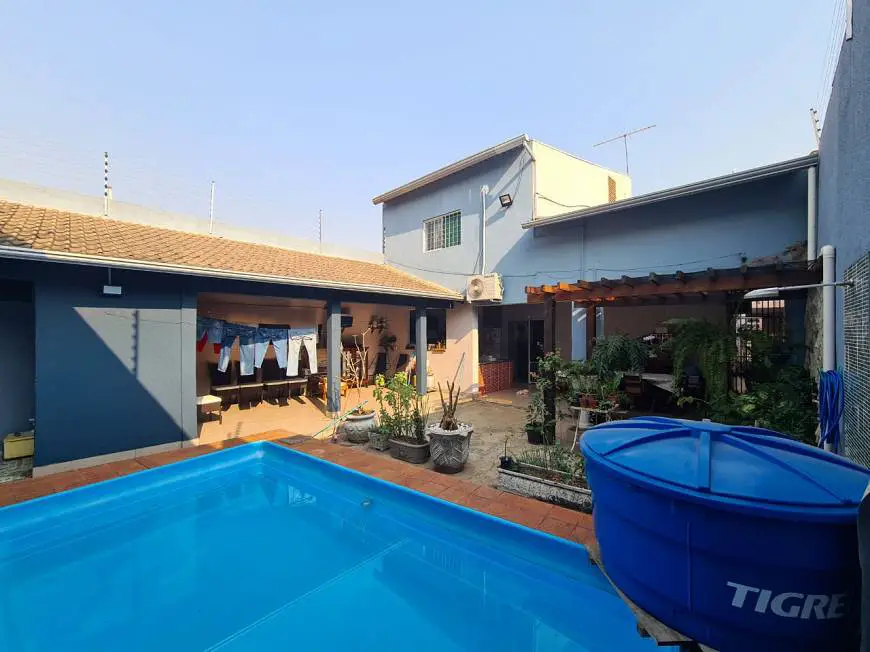 Foto 1 de Casa com 3 Quartos à venda, 150m² em Coophamil, Cuiabá