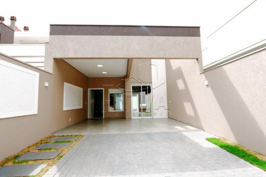 Foto 2 de Casa com 3 Quartos à venda, 115m² em Vila Indústrial, Toledo