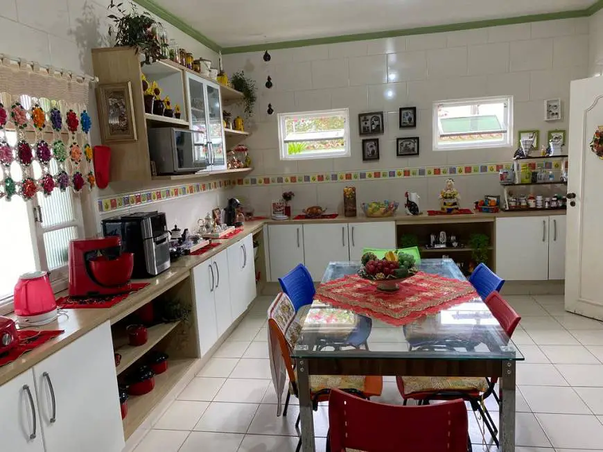 Foto 2 de Casa com 4 Quartos à venda, 368m² em Centro, Iguape