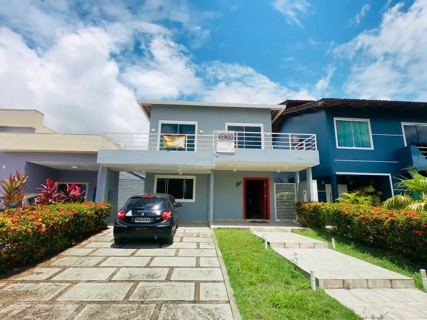 Foto 1 de Casa de Condomínio com 4 Quartos à venda, 190m² em Flores, Manaus