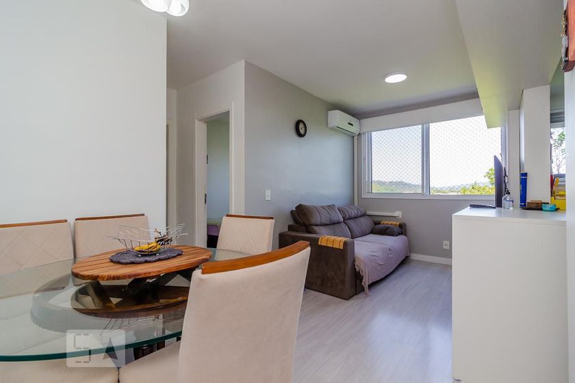 Foto 1 de Apartamento com 2 Quartos para alugar, 48m² em Cavalhada, Porto Alegre