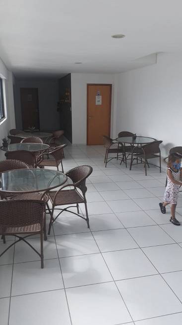 Foto 4 de Apartamento com 2 Quartos à venda, 56m² em Encruzilhada, Recife