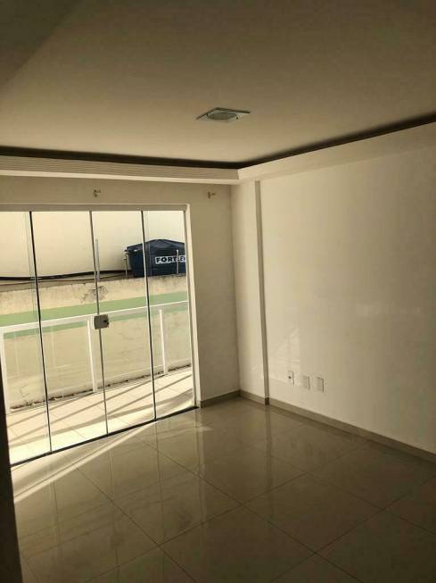 Foto 4 de Apartamento com 2 Quartos à venda, 75m² em Jardim Mariléa, Rio das Ostras