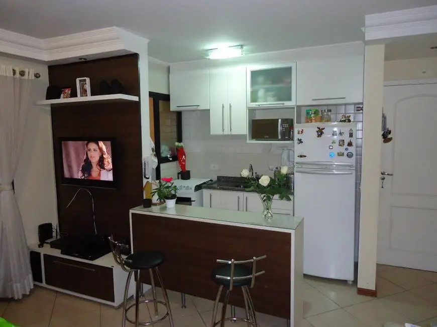 Foto 1 de Apartamento com 2 Quartos à venda, 52m² em Vila Ipojuca, São Paulo