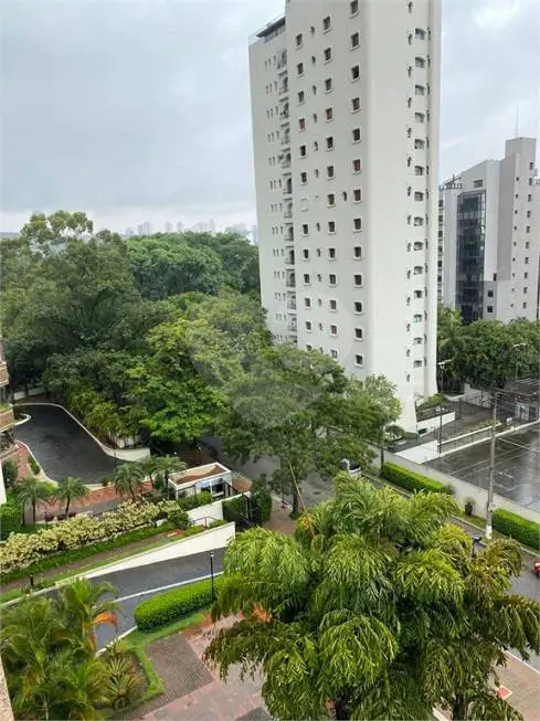 Foto 1 de Apartamento com 3 Quartos para alugar, 273m² em Alto de Pinheiros, São Paulo