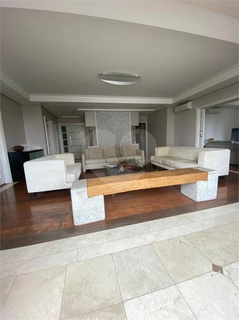 Foto 3 de Apartamento com 3 Quartos para alugar, 273m² em Alto de Pinheiros, São Paulo