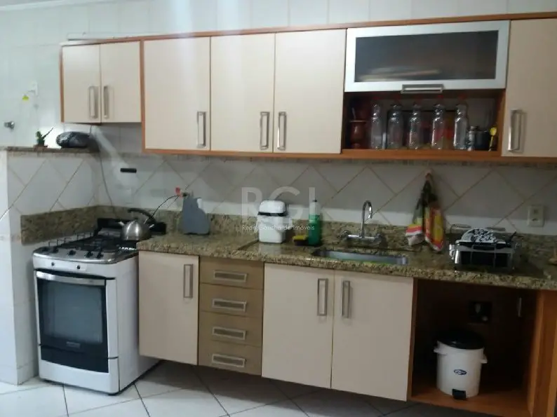 Foto 5 de Apartamento com 3 Quartos à venda, 130m² em Jardim Itú Sabará, Porto Alegre