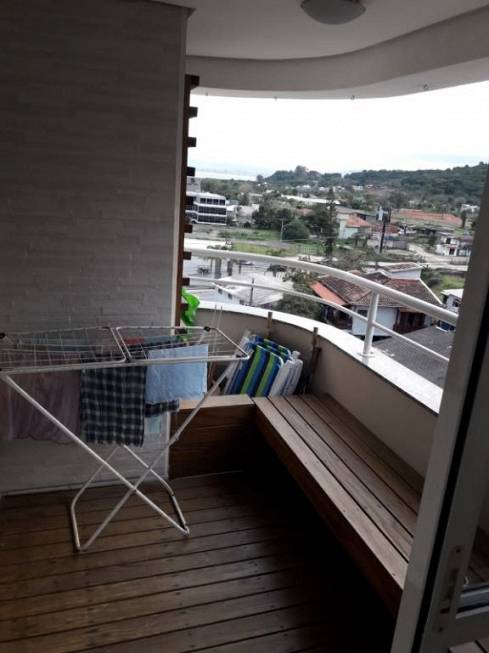 Foto 2 de Apartamento com 3 Quartos à venda, 90m² em Saco Grande, Florianópolis