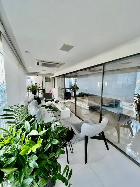 Foto 3 de Apartamento com 4 Quartos à venda, 220m² em Cocó, Fortaleza