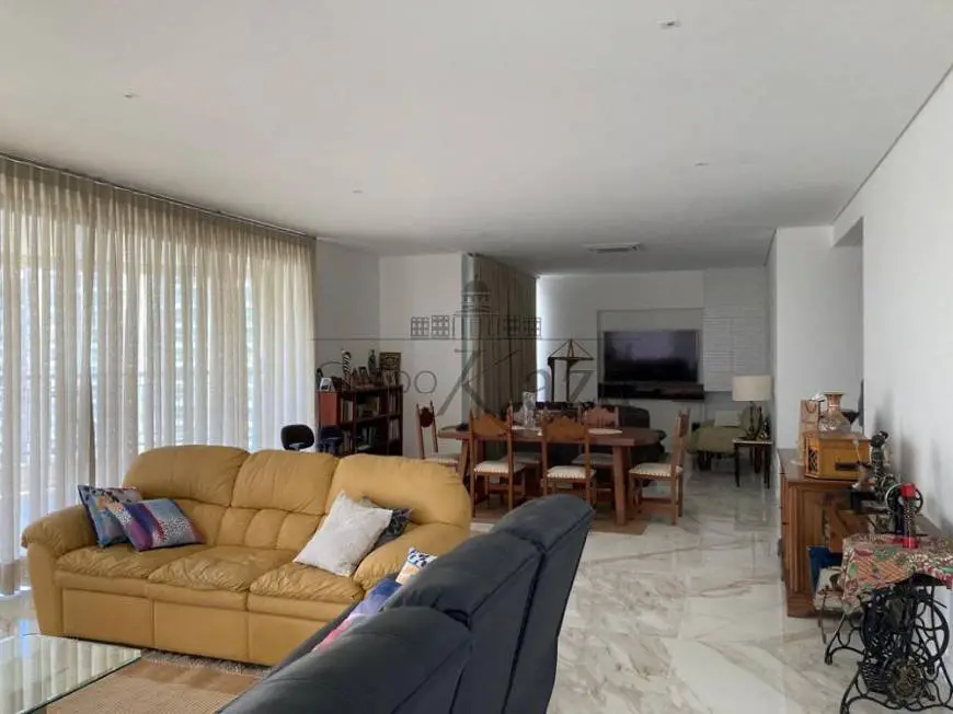 Foto 1 de Apartamento com 4 Quartos para alugar, 411m² em Parque Residencial Aquarius, São José dos Campos