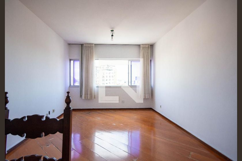 Foto 5 de Apartamento com 4 Quartos para alugar, 109m² em Tijuca, Rio de Janeiro