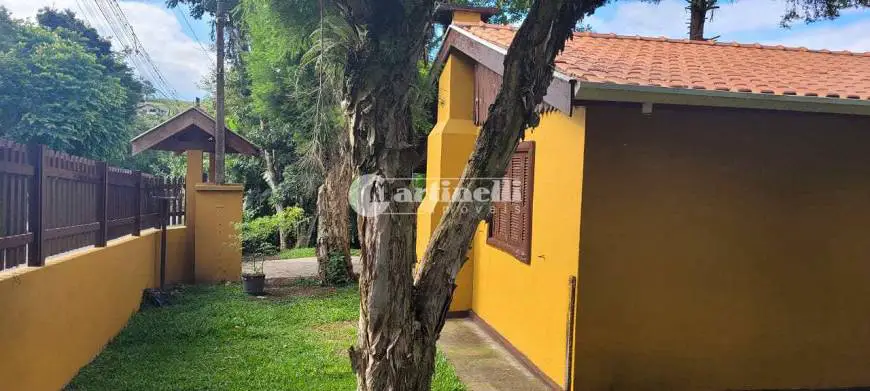 Foto 3 de Casa com 2 Quartos à venda, 878m² em Centro, Santo Antônio do Pinhal