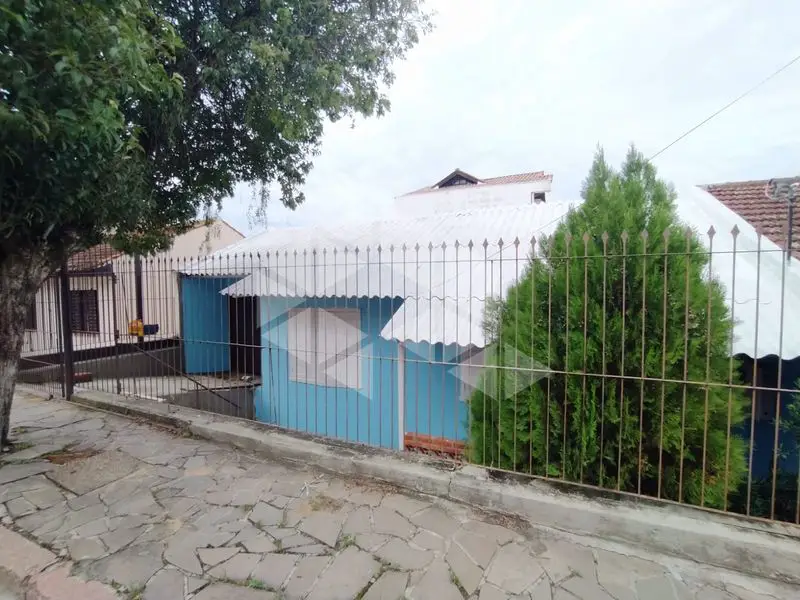 Foto 1 de Casa com 2 Quartos para alugar, 47m² em Jardim Carvalho, Porto Alegre