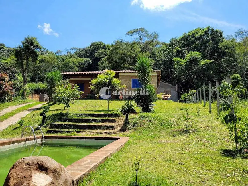 Foto 1 de Casa com 3 Quartos à venda, 1000m² em , Santo Antônio do Pinhal