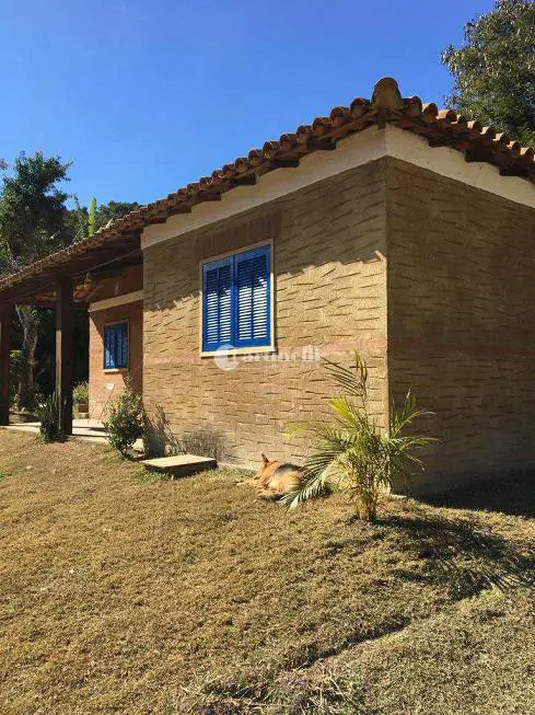Foto 4 de Casa com 3 Quartos à venda, 1000m² em , Santo Antônio do Pinhal