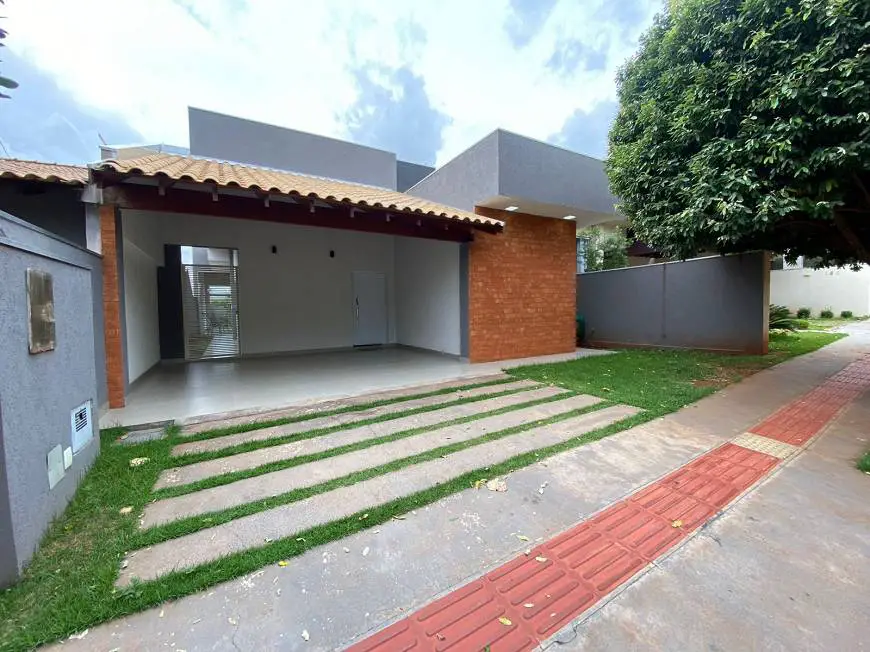 Foto 1 de Casa de Condomínio com 3 Quartos à venda, 177m² em Conjunto Residencial Estrela do Sul , Campo Grande