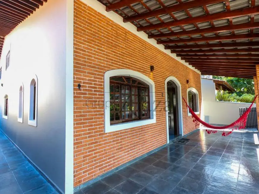 Foto 1 de Casa de Condomínio com 6 Quartos à venda, 550m² em Park Imperial, Caraguatatuba