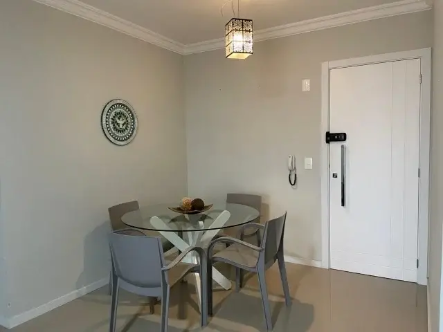 Foto 1 de Apartamento com 1 Quarto para alugar, 55m² em Nacoes, Balneário Camboriú