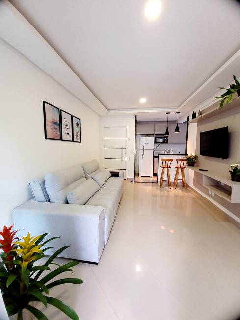 Foto 2 de Apartamento com 2 Quartos para alugar, 70m² em Camorim, Angra dos Reis