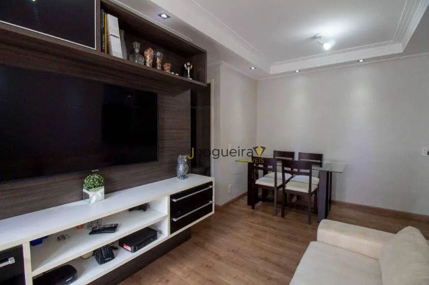 Foto 1 de Apartamento com 2 Quartos à venda, 50m² em Jardim Marajoara, São Paulo