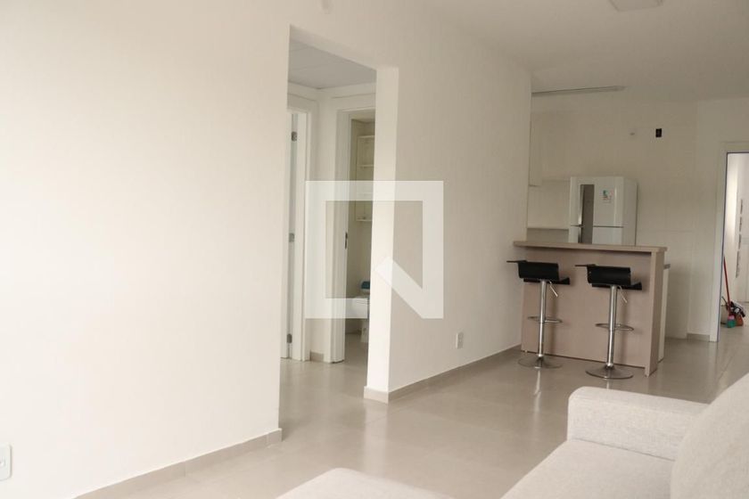 Foto 4 de Apartamento com 2 Quartos para alugar, 58m² em Pátria Nova, Novo Hamburgo
