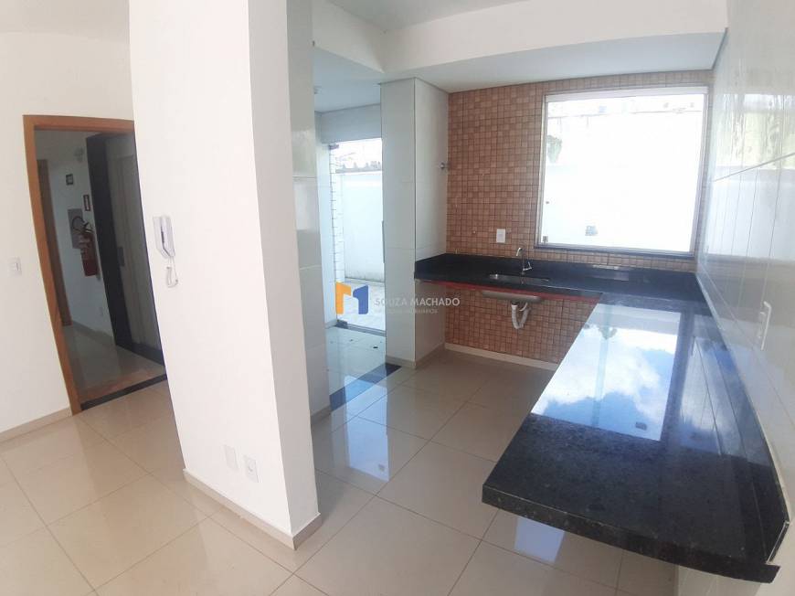 Foto 3 de Apartamento com 2 Quartos à venda, 105m² em Vila Clóris, Belo Horizonte
