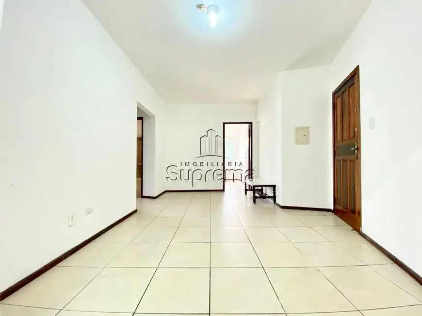 Foto 2 de Apartamento com 3 Quartos para alugar, 88m² em Centro, Itajaí
