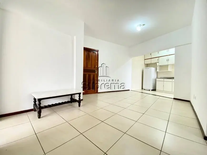 Foto 3 de Apartamento com 3 Quartos para alugar, 88m² em Centro, Itajaí