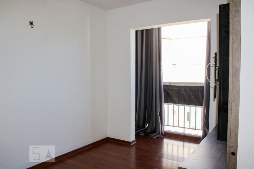 Foto 2 de Apartamento com 3 Quartos para alugar, 64m² em Igara, Canoas