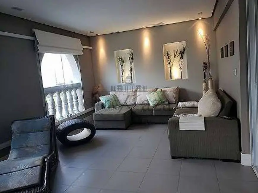 Foto 2 de Apartamento com 3 Quartos à venda, 260m² em Jardim Esplanada, São José dos Campos