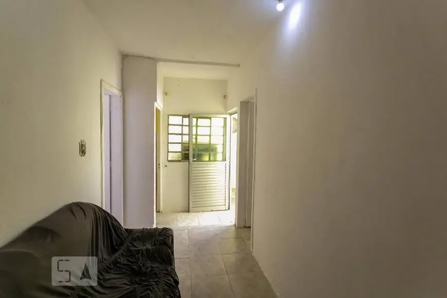 Foto 3 de Casa com 2 Quartos para alugar, 77m² em Santa Efigênia, Belo Horizonte