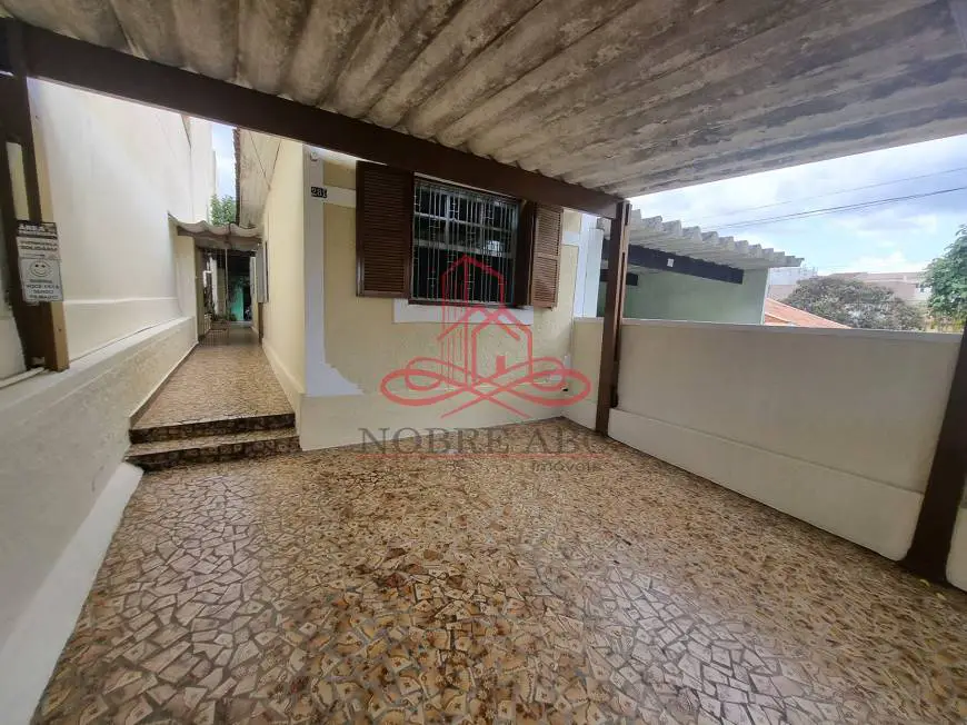 Foto 1 de Casa com 2 Quartos para alugar, 50m² em Vila Pires, Santo André