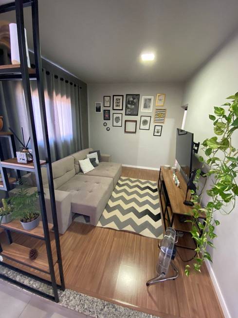 Foto 1 de Casa com 3 Quartos à venda, 78m² em Jardim Guararapes, Londrina