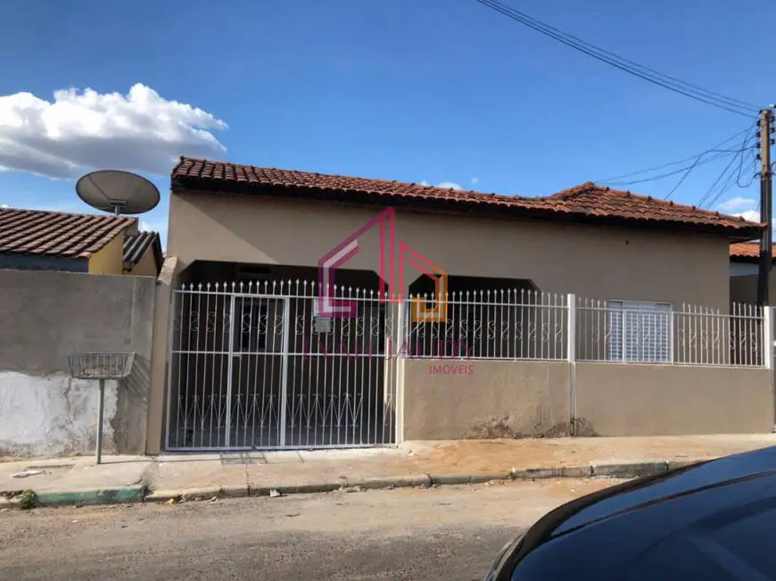 Foto 1 de Casa com 4 Quartos à venda, 160m² em Tijucal, Cuiabá