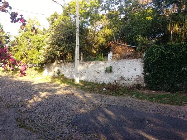 Foto 2 de Lote/Terreno à venda, 240m² em Vila Conceição, Porto Alegre