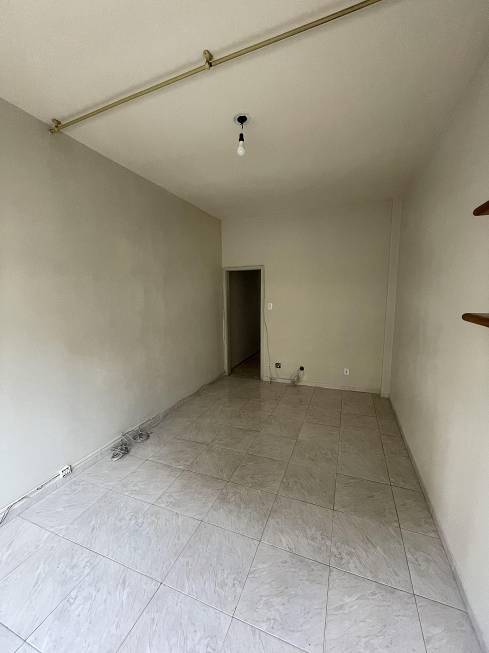 Foto 1 de Apartamento com 1 Quarto para alugar, 31m² em Centro, Rio de Janeiro