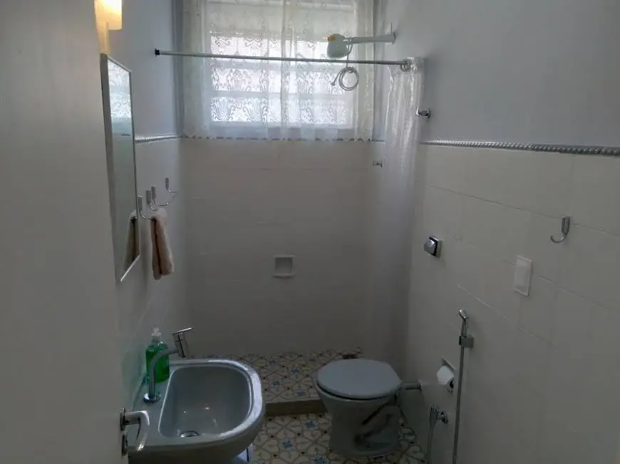 Foto 5 de Apartamento com 2 Quartos para alugar, 60m² em Leblon, Rio de Janeiro