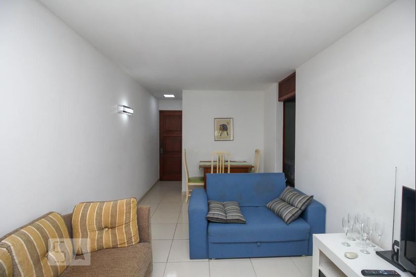 Foto 4 de Apartamento com 2 Quartos para alugar, 70m² em Leblon, Rio de Janeiro