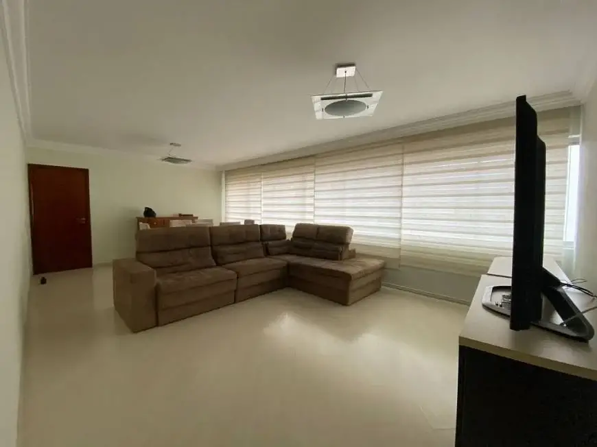 Foto 1 de Apartamento com 3 Quartos para alugar, 123m² em Juvevê, Curitiba