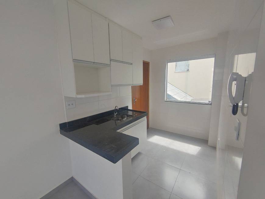 Foto 4 de Apartamento com 3 Quartos para alugar, 70m² em Liberdade, Santa Luzia