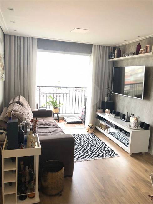 Foto 1 de Apartamento com 3 Quartos à venda, 63m² em Saúde, São Paulo