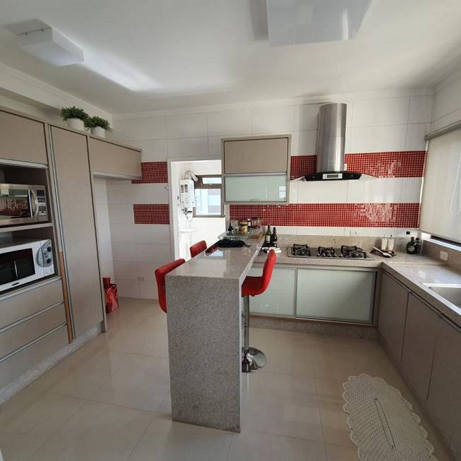 Foto 3 de Apartamento com 3 Quartos à venda, 173m² em Zona 01, Maringá